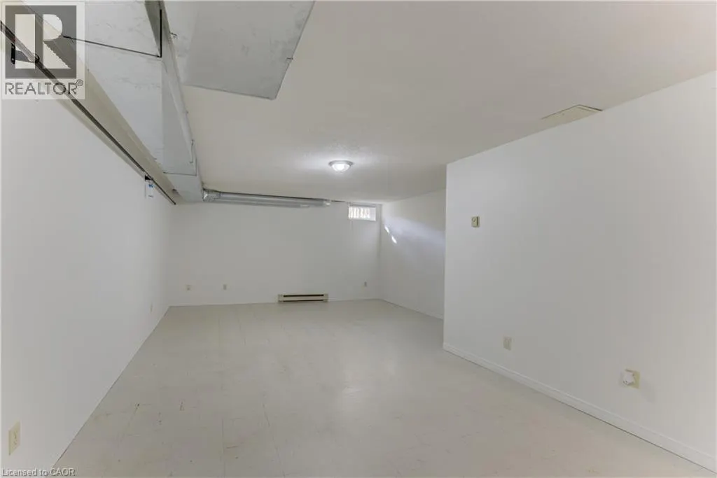 1093 NELLIS Street Unit# 9 #9