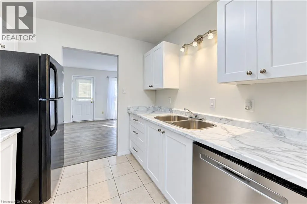 1093 NELLIS Street Unit# 9 #9
