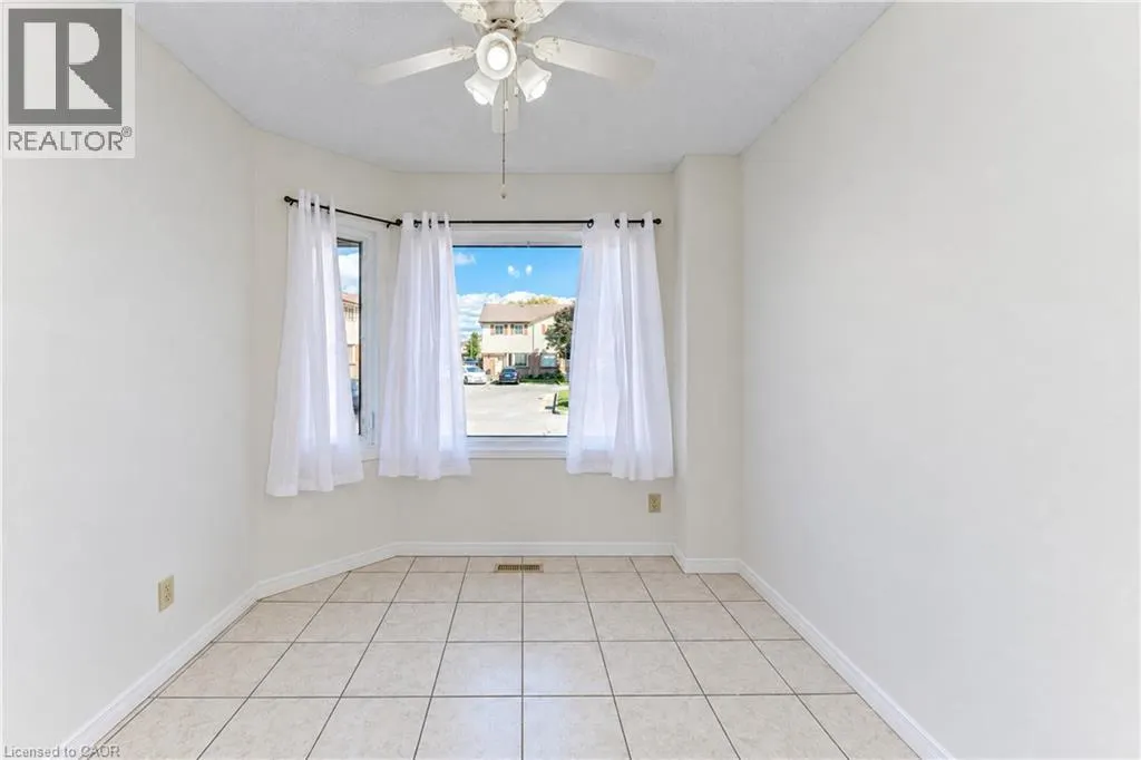 1093 NELLIS Street Unit# 9 #9