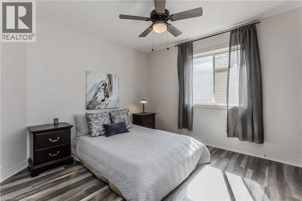 32 GREAT OAK Trail