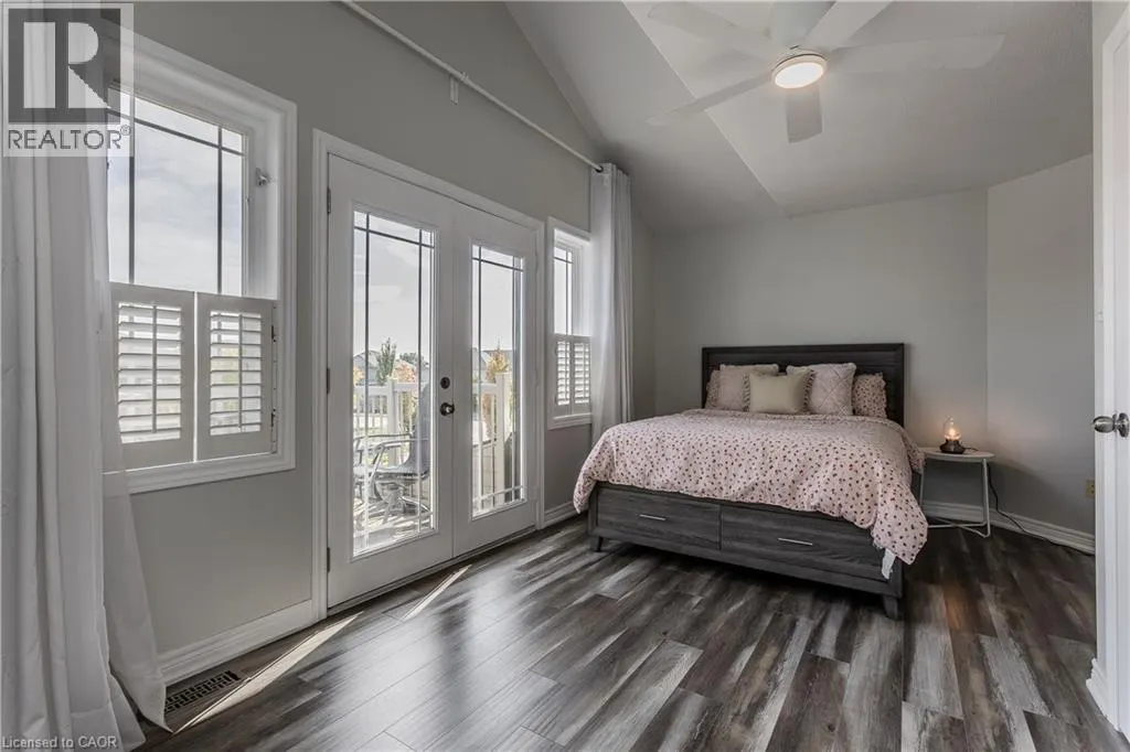 32 GREAT OAK Trail