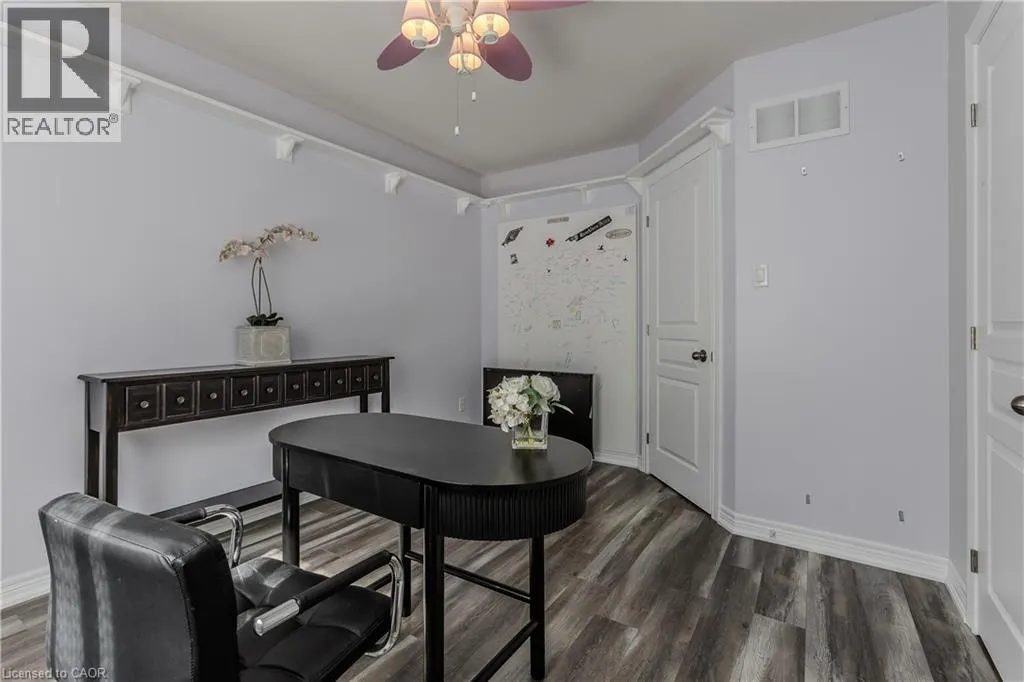 32 GREAT OAK Trail