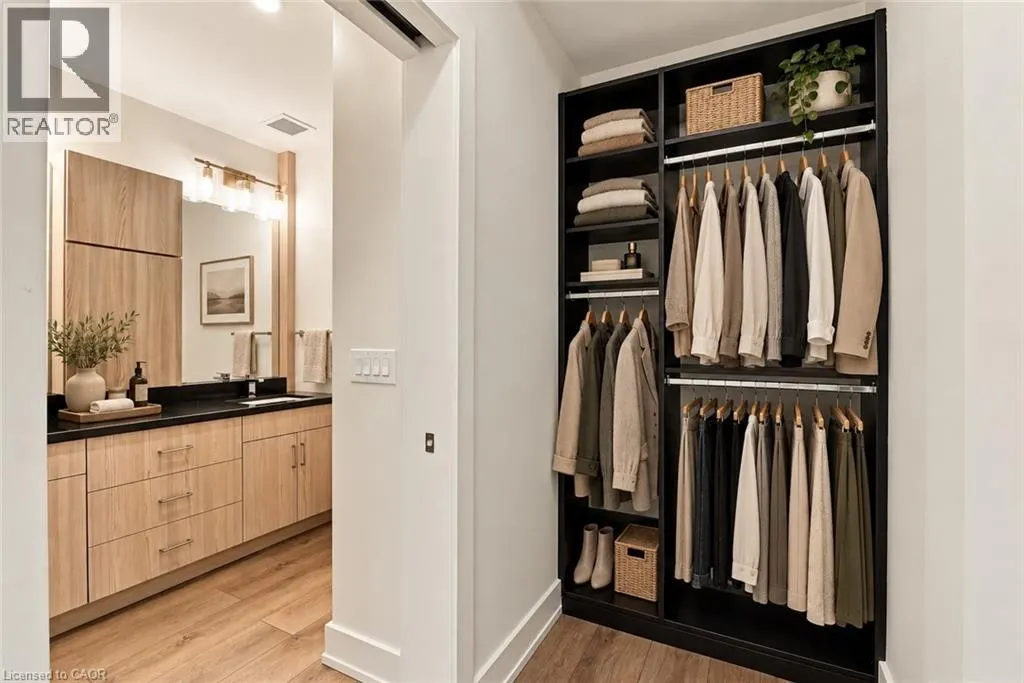 77 YATES Street Unit# 201 #201