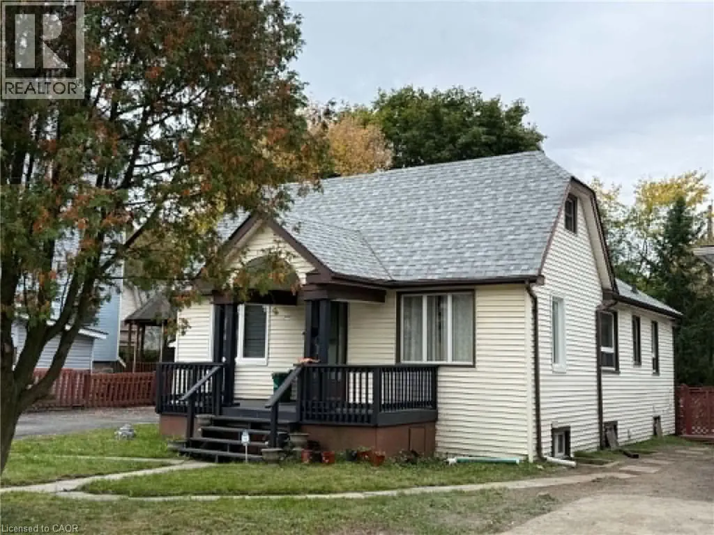 293 CHARETTE Street