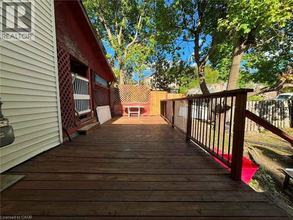293 CHARETTE Street