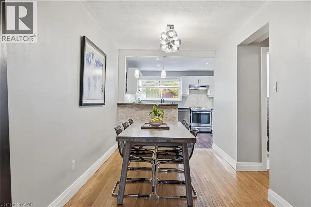 5474 SCHUELLER Crescent