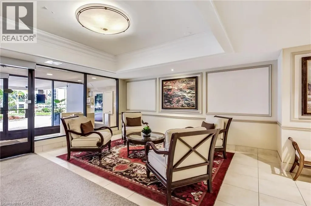 2185 MARINE Drive Unit# 202 #202