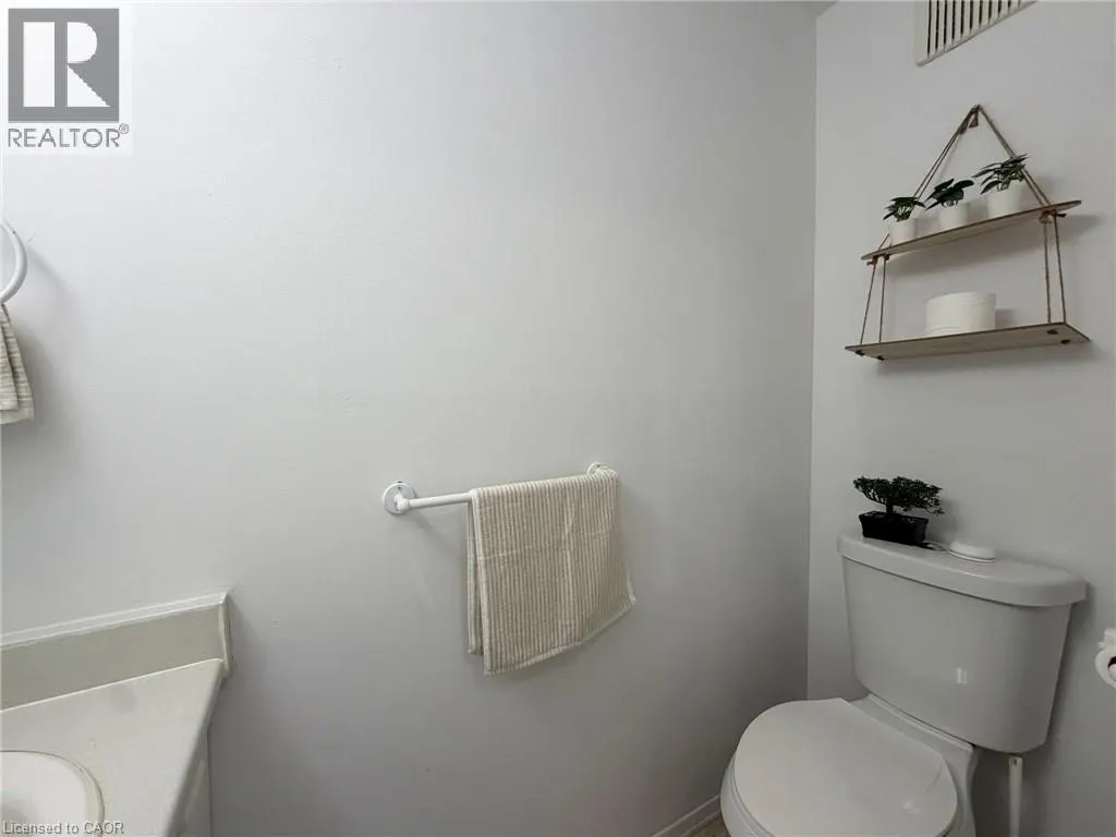 195 FERGUSON Drive Unit# 6 #6