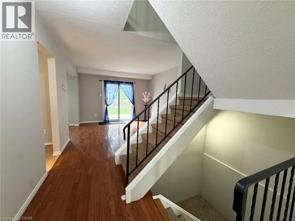 195 FERGUSON Drive Unit# 6 #6