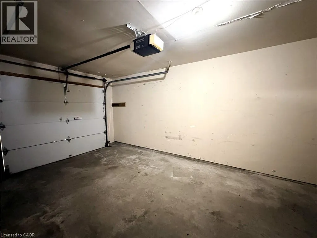 195 FERGUSON Drive Unit# 6 #6
