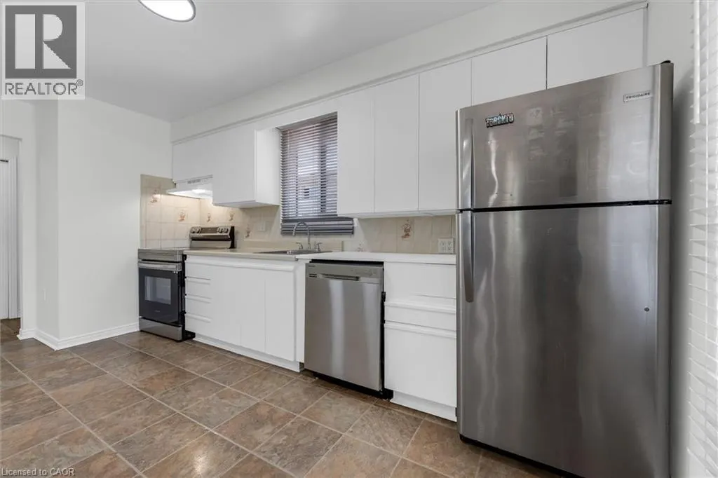 261 LIMERIDGE Road W