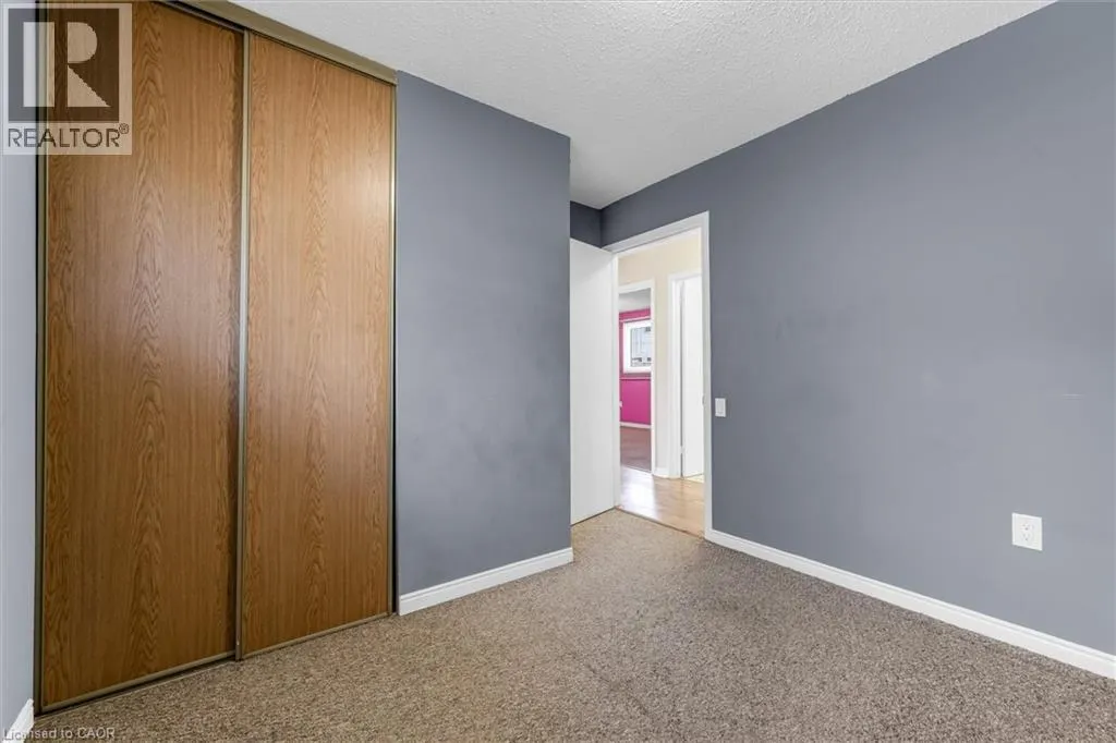261 LIMERIDGE Road W