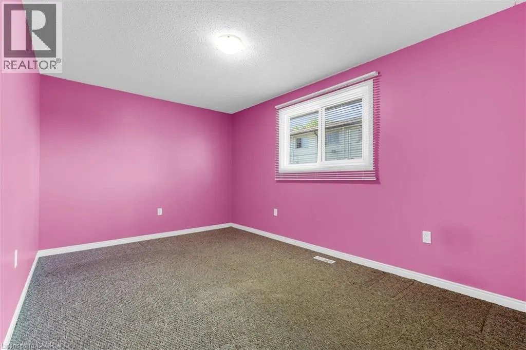 261 LIMERIDGE Road W
