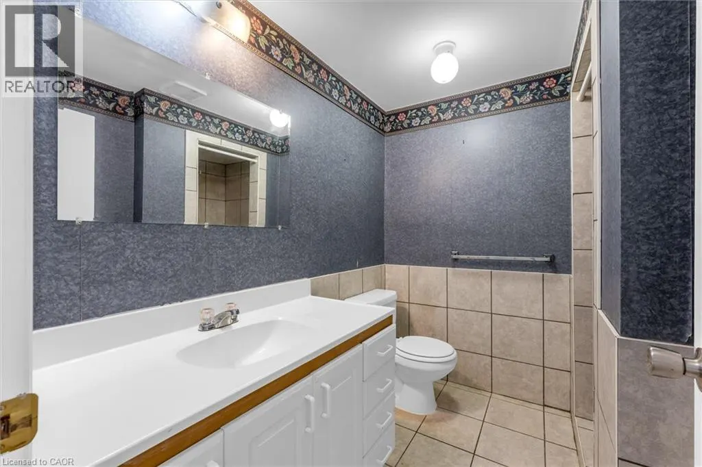 261 LIMERIDGE Road W