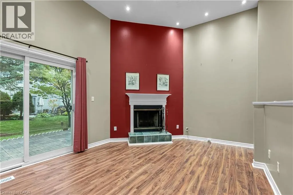 589 BEECHWOOD Drive Unit# 42 #42