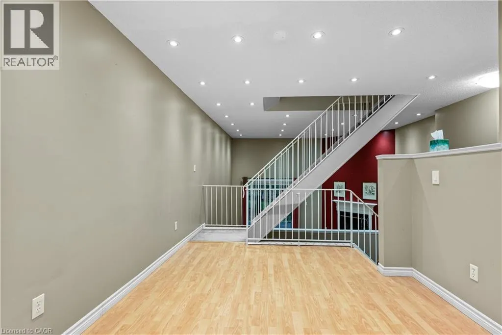 589 BEECHWOOD Drive Unit# 42 #42