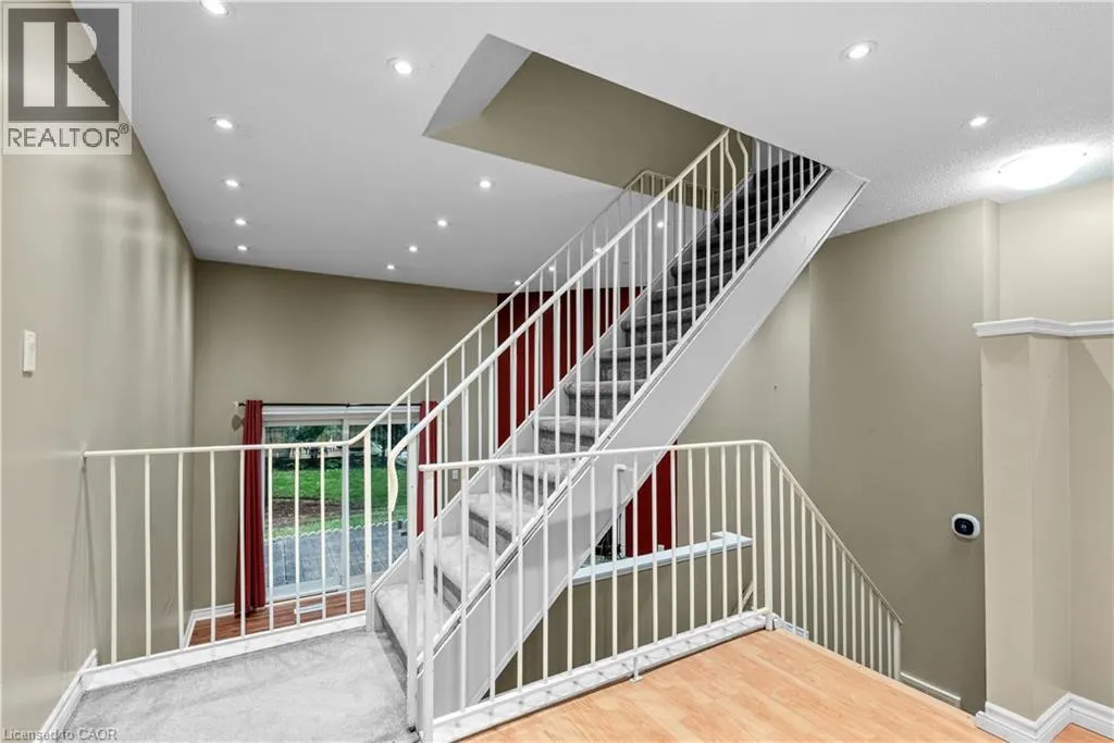589 BEECHWOOD Drive Unit# 42 #42
