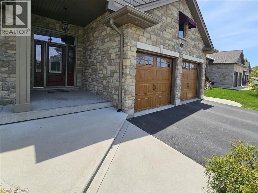98 ALLANDALE Crescent