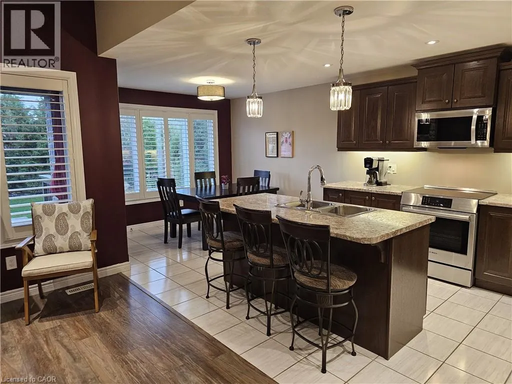 98 ALLANDALE Crescent
