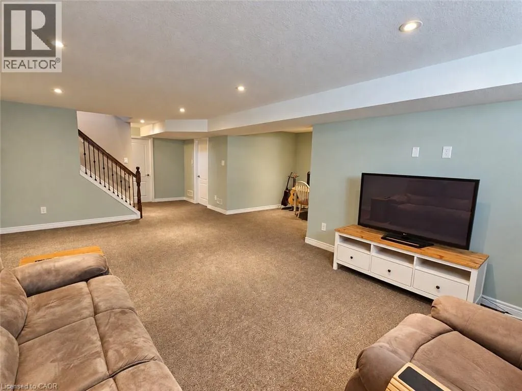 98 ALLANDALE Crescent