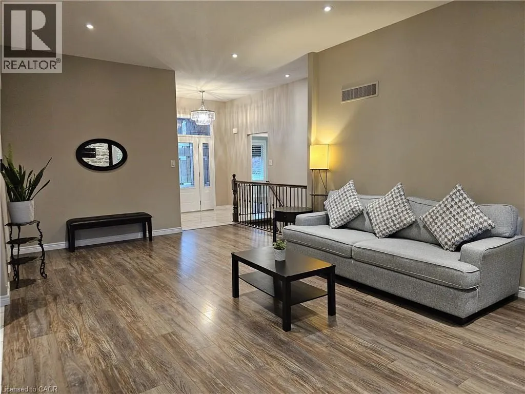 98 ALLANDALE Crescent