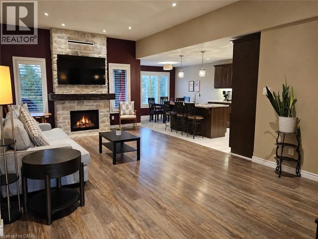 98 ALLANDALE Crescent