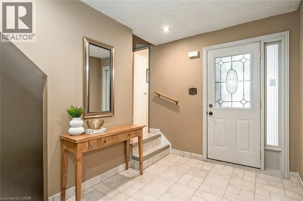 473 WOODVIEW Road Unit# 2 #2