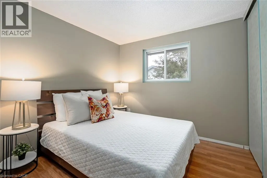 473 WOODVIEW Road Unit# 2 #2