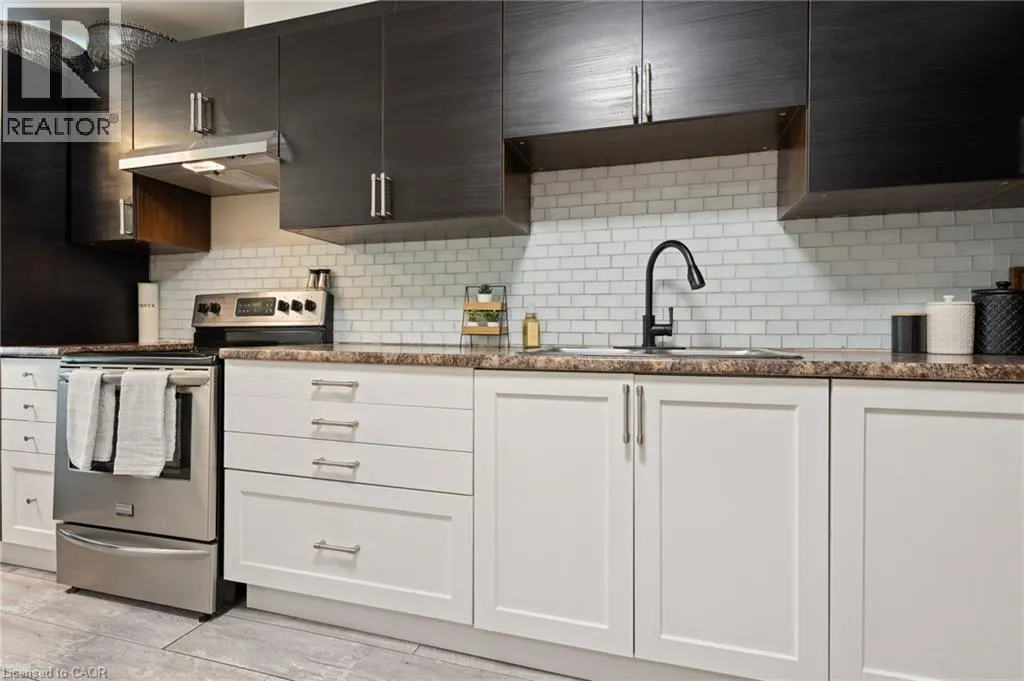 149 BRANTWOOD PARK Road Unit# D #D