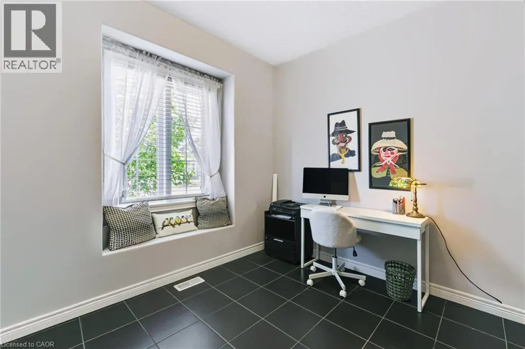 244 DUNDAS Street W Unit# 22 #22
