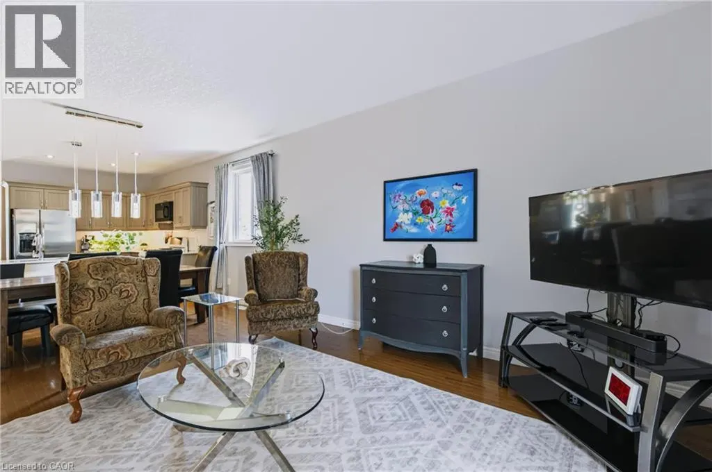 244 DUNDAS Street W Unit# 22 #22