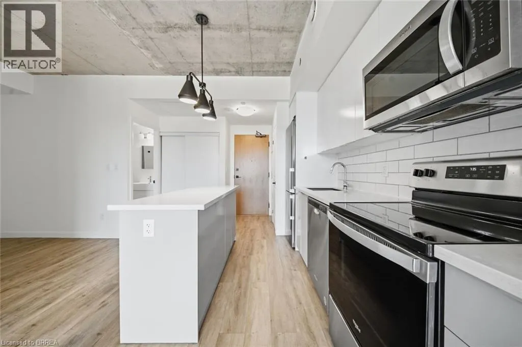 7 ERIE Avenue Unit# 202 #202