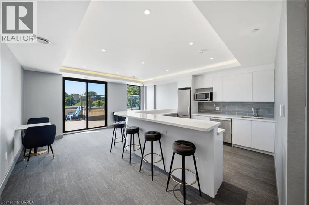 7 ERIE Avenue Unit# 202 #202