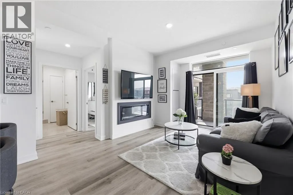 600 NORTH SERVICE Road Unit# 301 #301