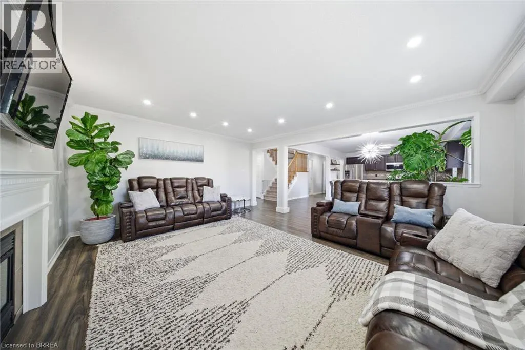 20 WEBB Avenue Unit# Upper #Upper