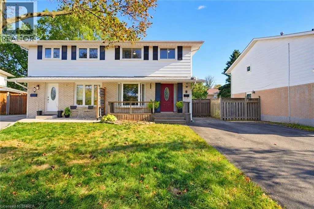 9 ONSLOW Court