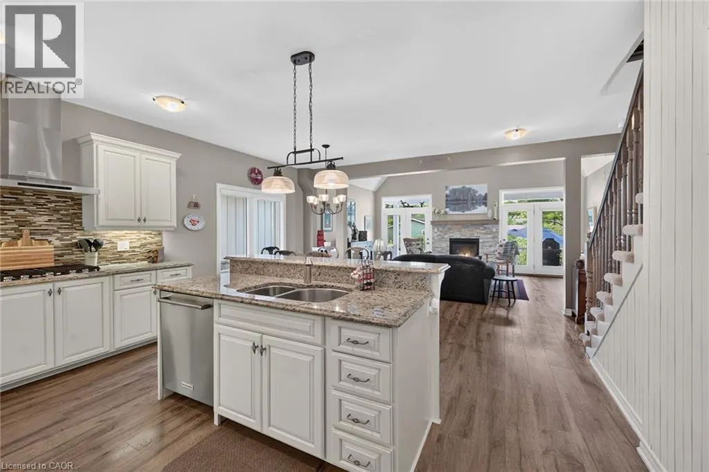 51 SCHOONER Drive