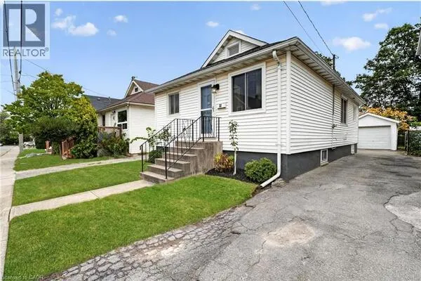 32 RICHMOND Avenue