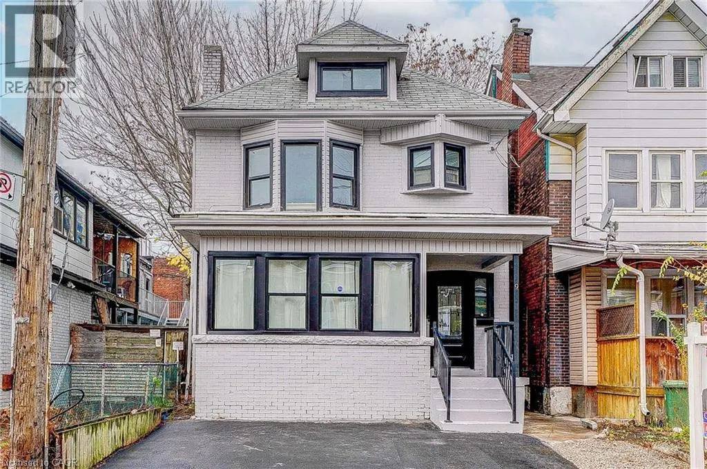 9 GIBSON Avenue