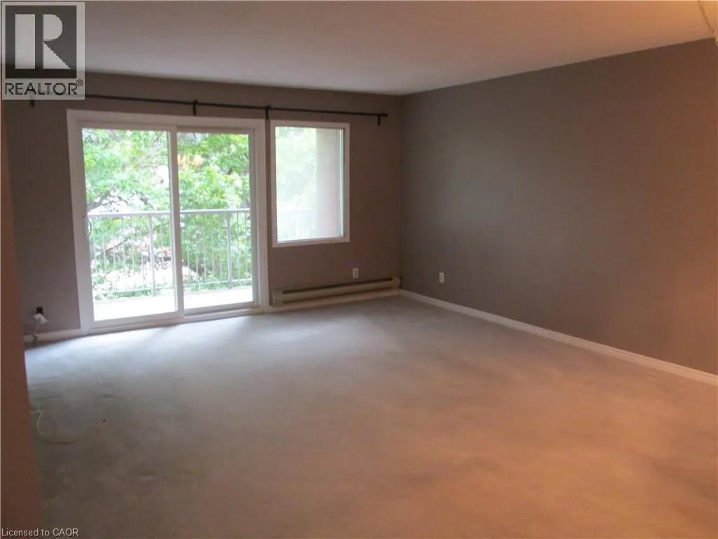 5 NIAGARA Street Unit# 203 #203