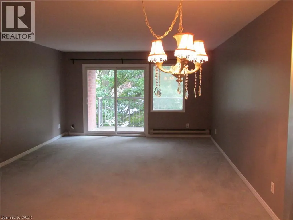 5 NIAGARA Street Unit# 203 #203