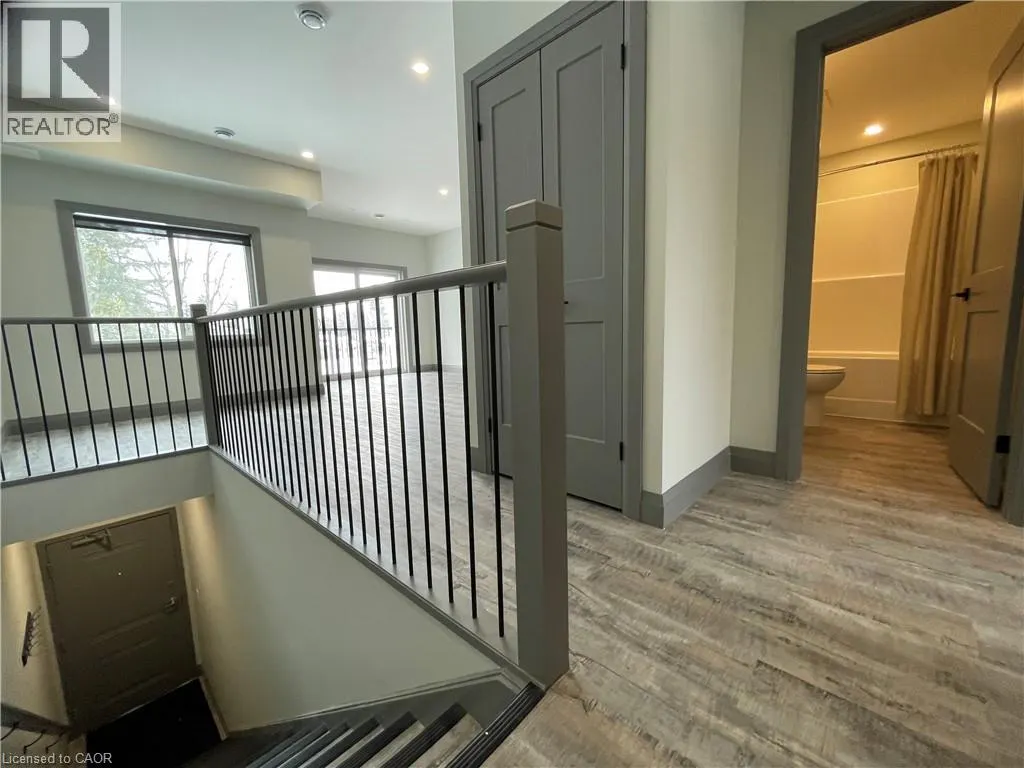 600 NORFOLK Street Unit# 301 #301