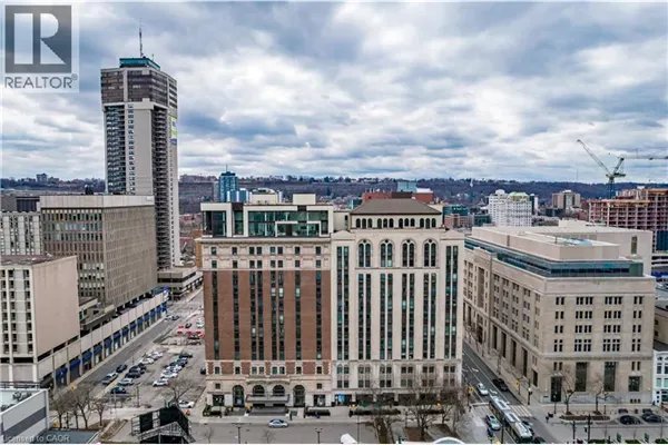 112 KING Street E Unit# LPH01
