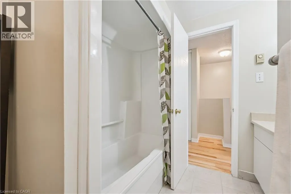 219 KINGSWOOD Drive Unit# 59 #59