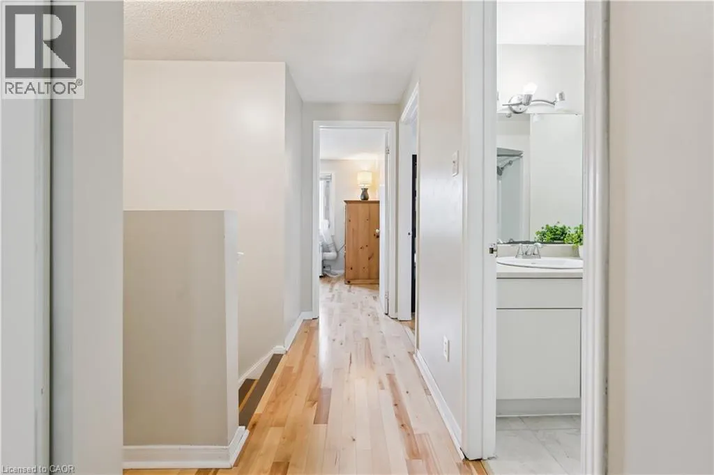 219 KINGSWOOD Drive Unit# 59 #59