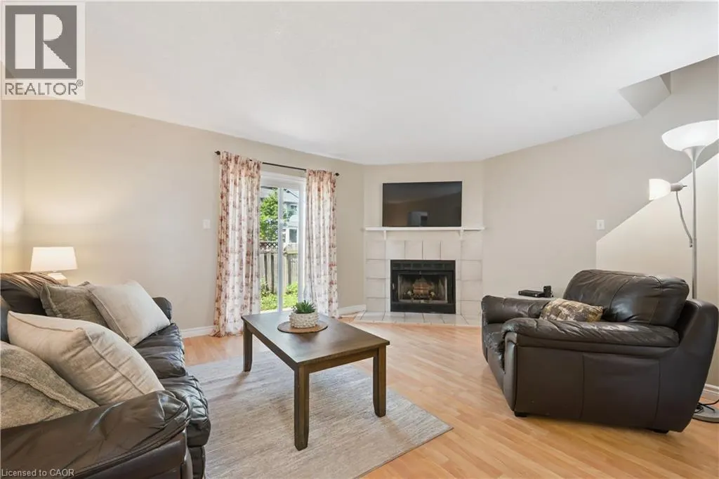 219 KINGSWOOD Drive Unit# 59 #59