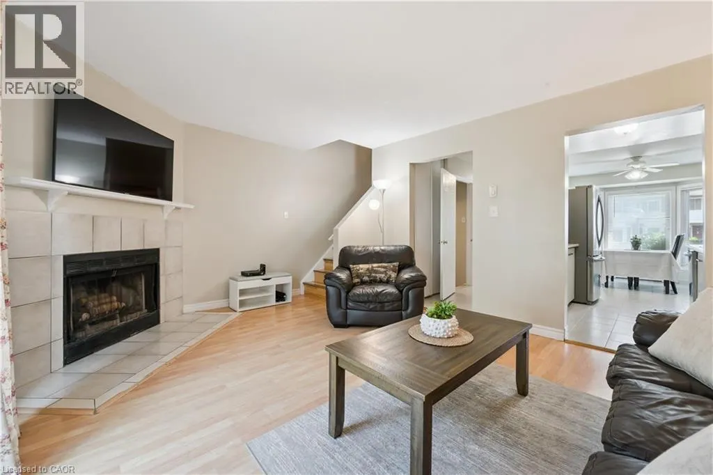 219 KINGSWOOD Drive Unit# 59 #59