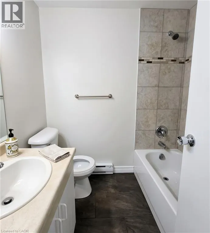33 CAMBRIDGE Street Unit# D #D