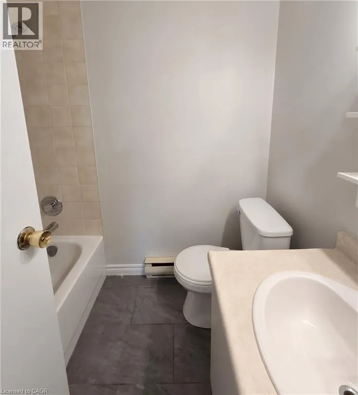 33 CAMBRIDGE Street Unit# D #D