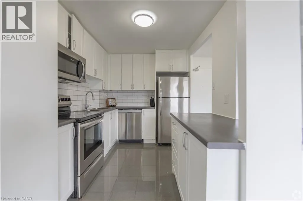 285 ERB Street W Unit# 707 #707